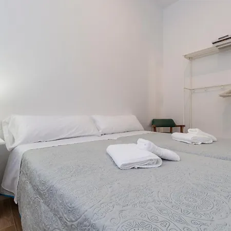 Beautiful&bright Close To The Center Of Apartamento